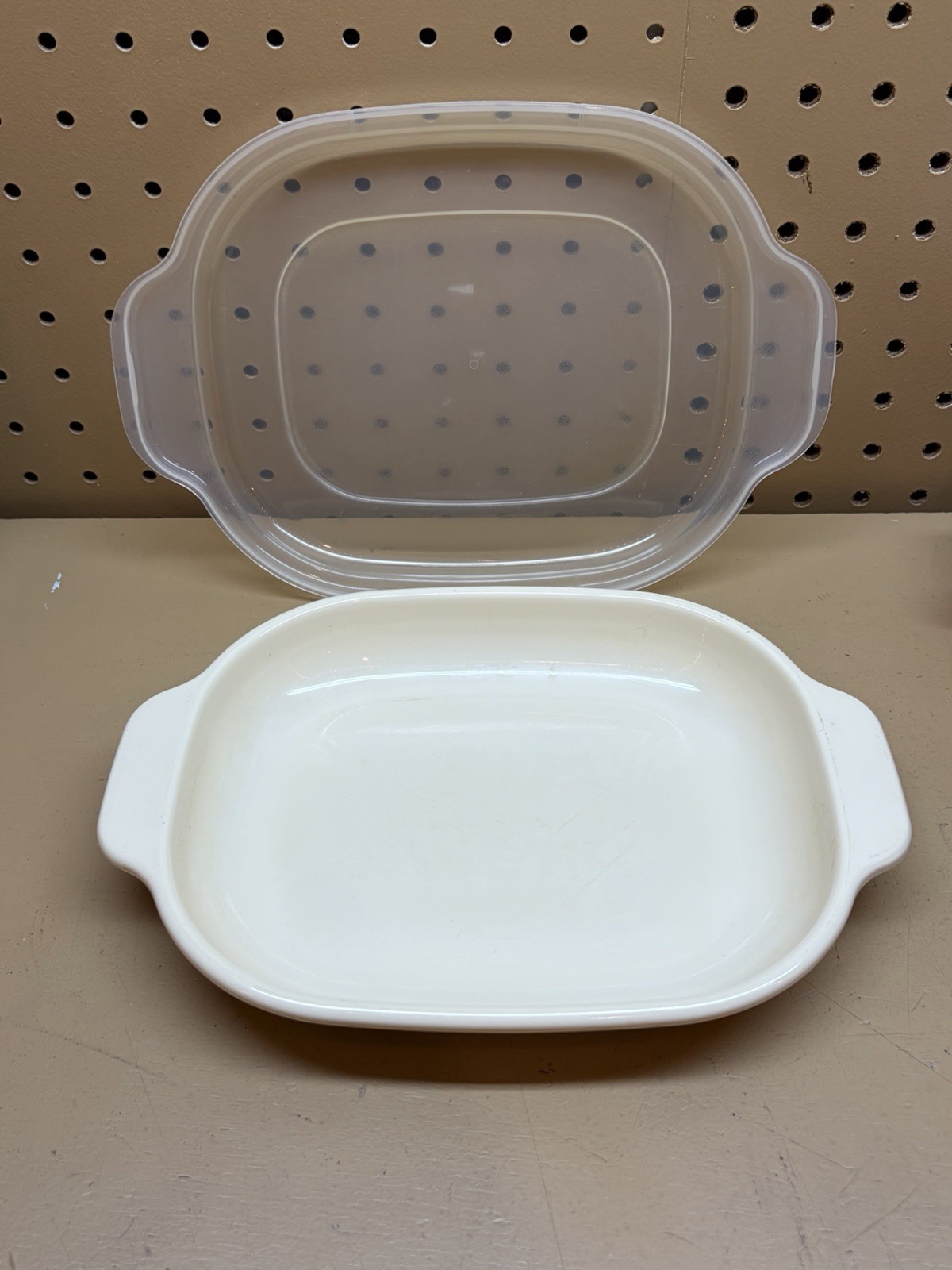 Rubbermaid Heatables Microwave Cookware Covered Large Entree Plate 10×7″ 0063