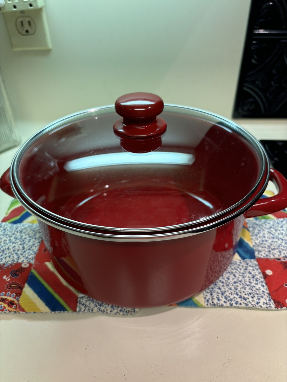 💥Sale‼️Lot of 3-piece set red covered stew potw/glass lid & small 5”frying pan