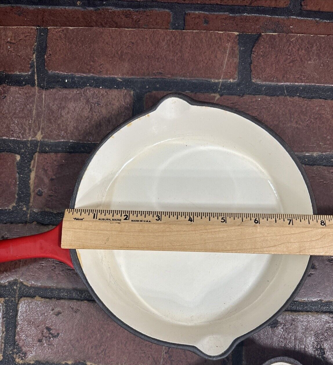 Heuck Classics 2 Pc Red Cast Iron Enamel Pour Spouts Skillets 8in & 10in