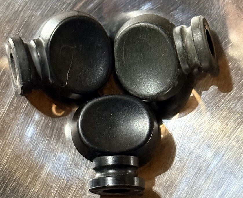 3 – Original Farberware Replacement Knobs For Pots & Pan Lids – Parts Only