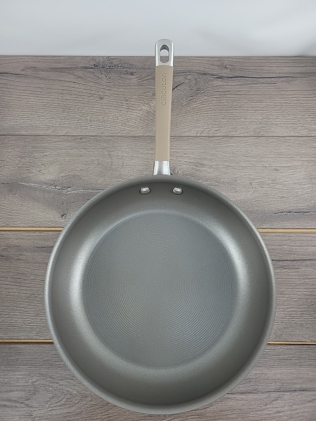 Circulon Professional 9-Piece Non-Stick Cookware Set, Anodized Aluminum | Used