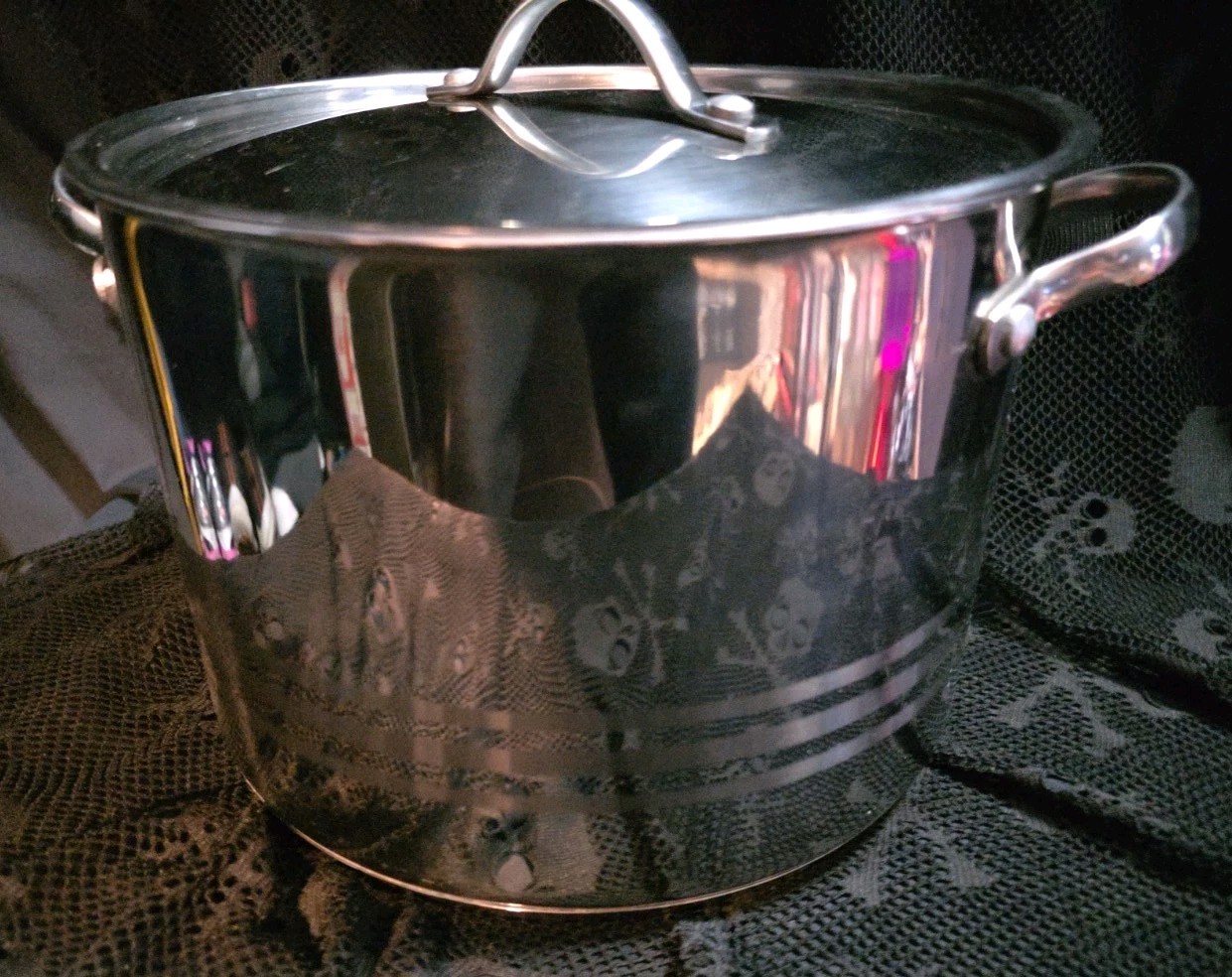 EKCO Eterna 8 Quart 18/10 Stainless Steel Covered Stock Pot & Lid Vintage