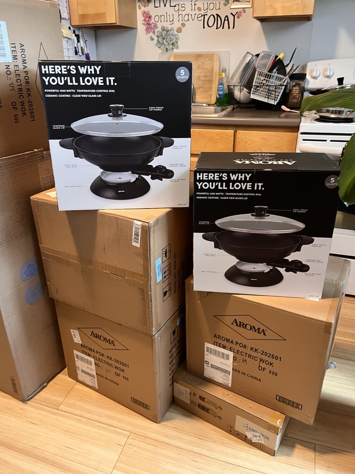 Aroma® Professional 5Qt. Electric Wok, Black, New (AEW-307)