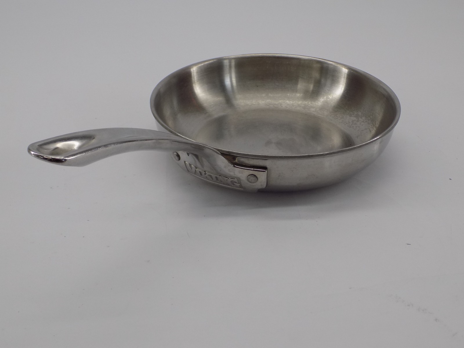Viking 8” 7-Ply Stainless Clad Frying Pan 18/10 Professional Grade