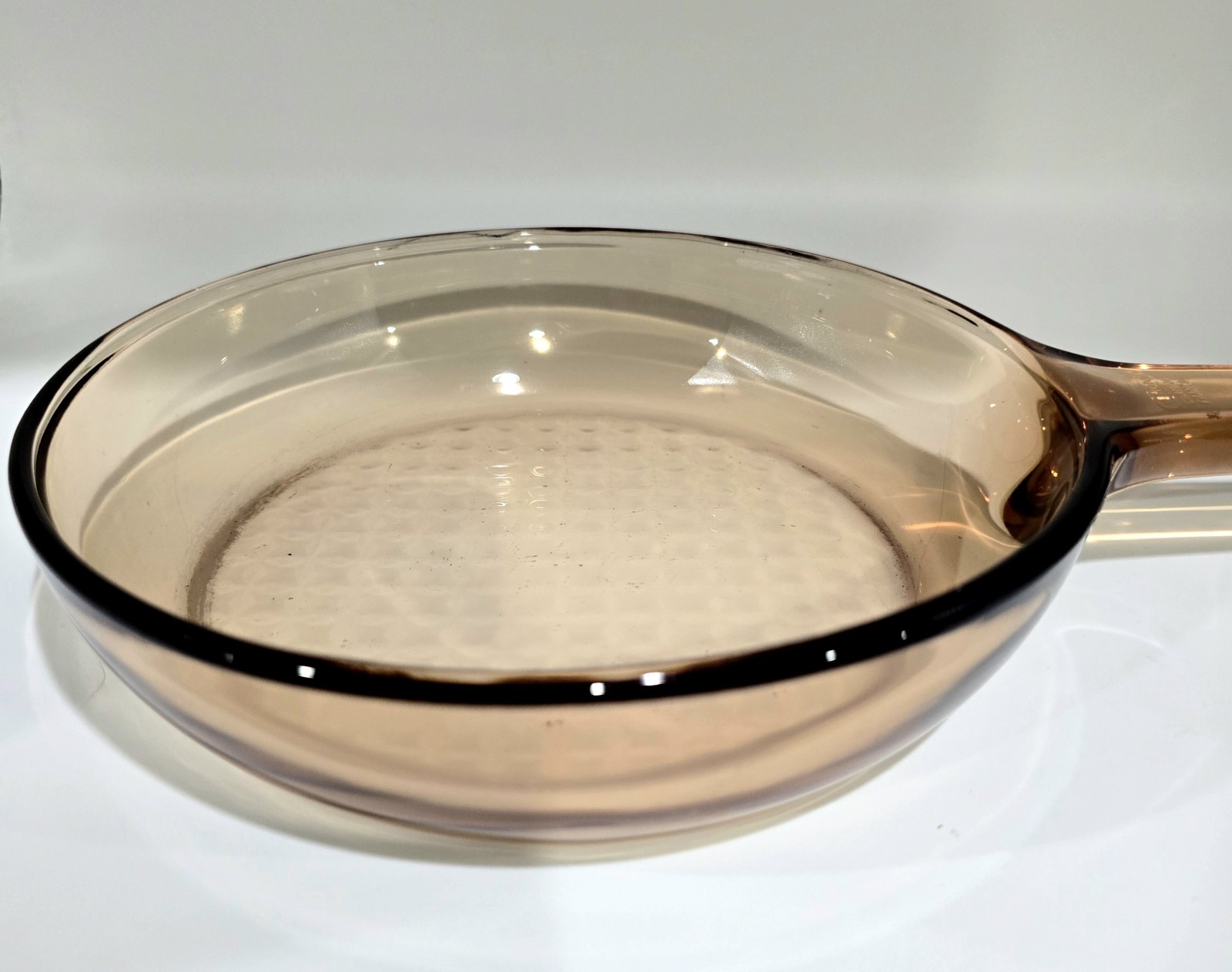 Corning Ware Visions 7″ Amber Glass Waffle Bottom Skillet- FRANCE