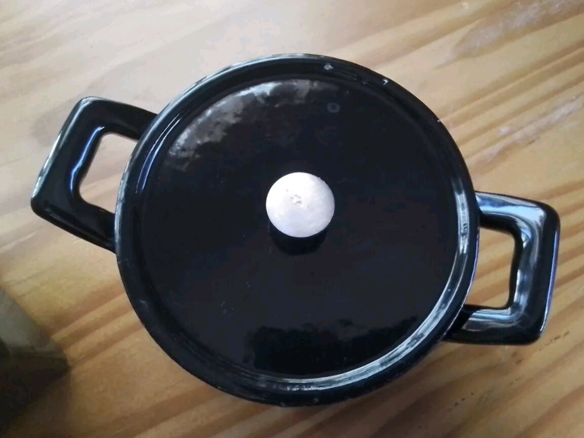 Rare Technique 4 Piece Mini Black Enameled Cast Iron Cooking Pots No Box