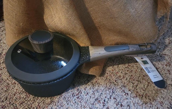 D&W Deane & White 1.4qt Saucepan Nonstick W/Lid 6.3in/Black NWT