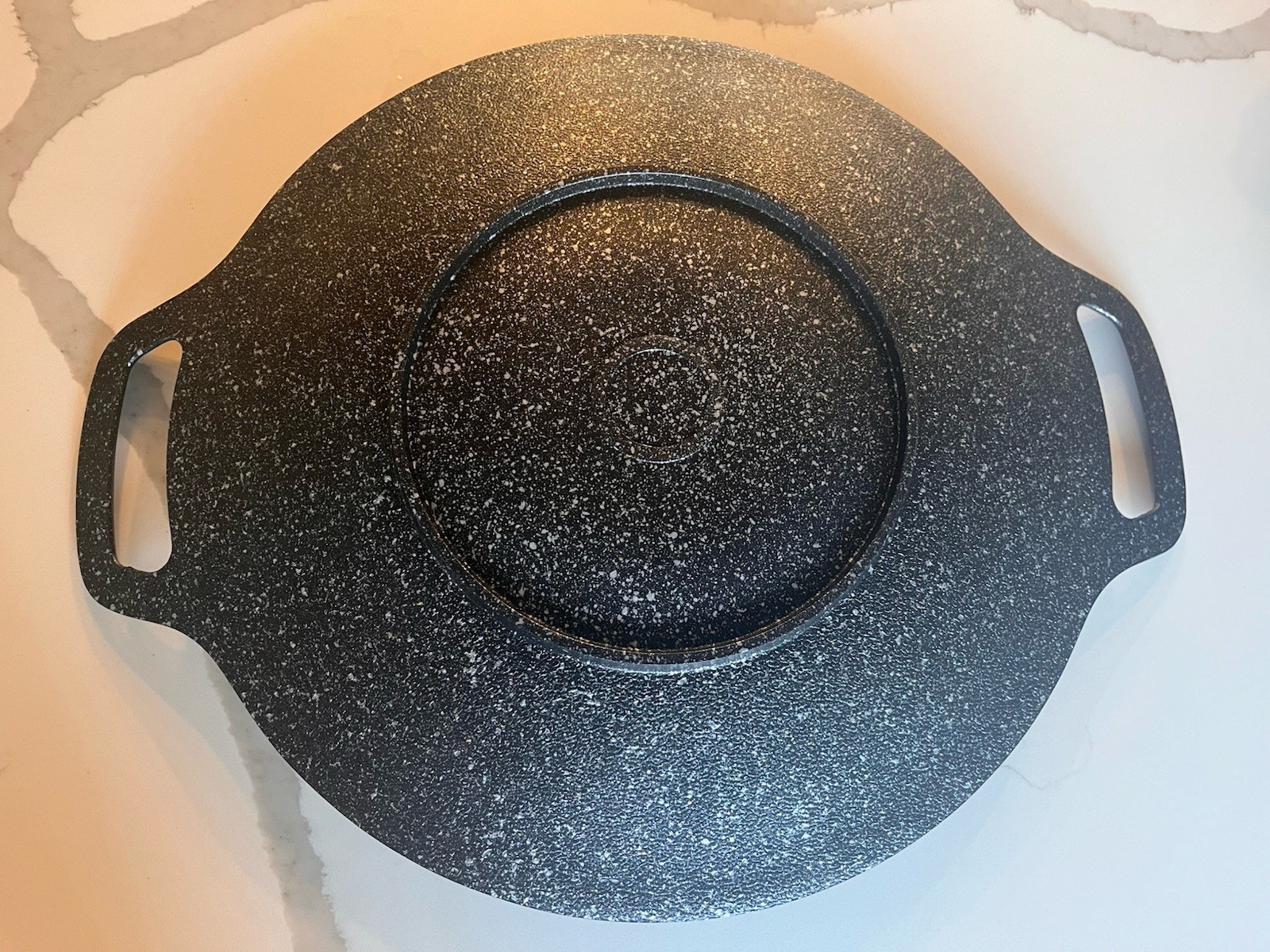 Non-Stick Korean Grill Pan, Circular Frying Pan for Meats, Pancakes, Ribs 32cm