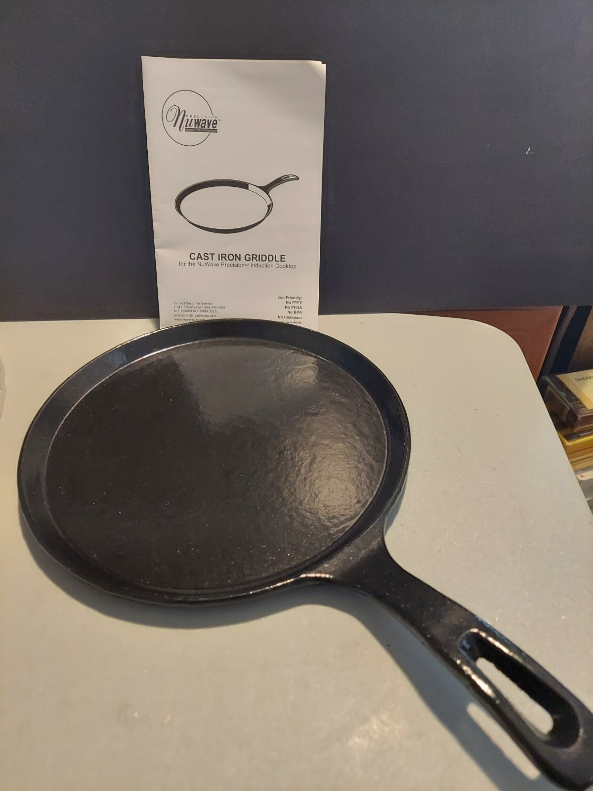 NuWave 2 pcs. Cast Iron Griddle 10.5″ Rd. & Cast Iron Grill #31104A 16.5″L