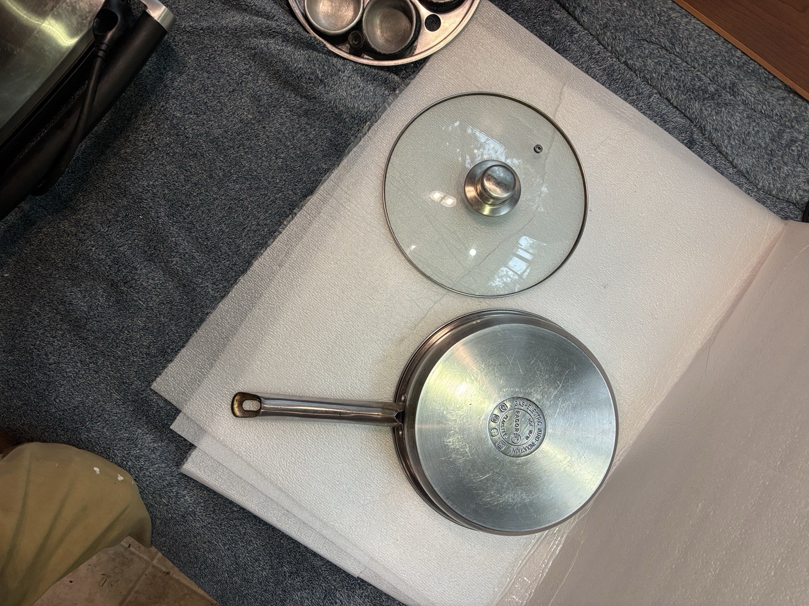 Fagor Spain Plaksteel Stainless 18/10 Saucepan Glass Lid 6 Egg Poacher