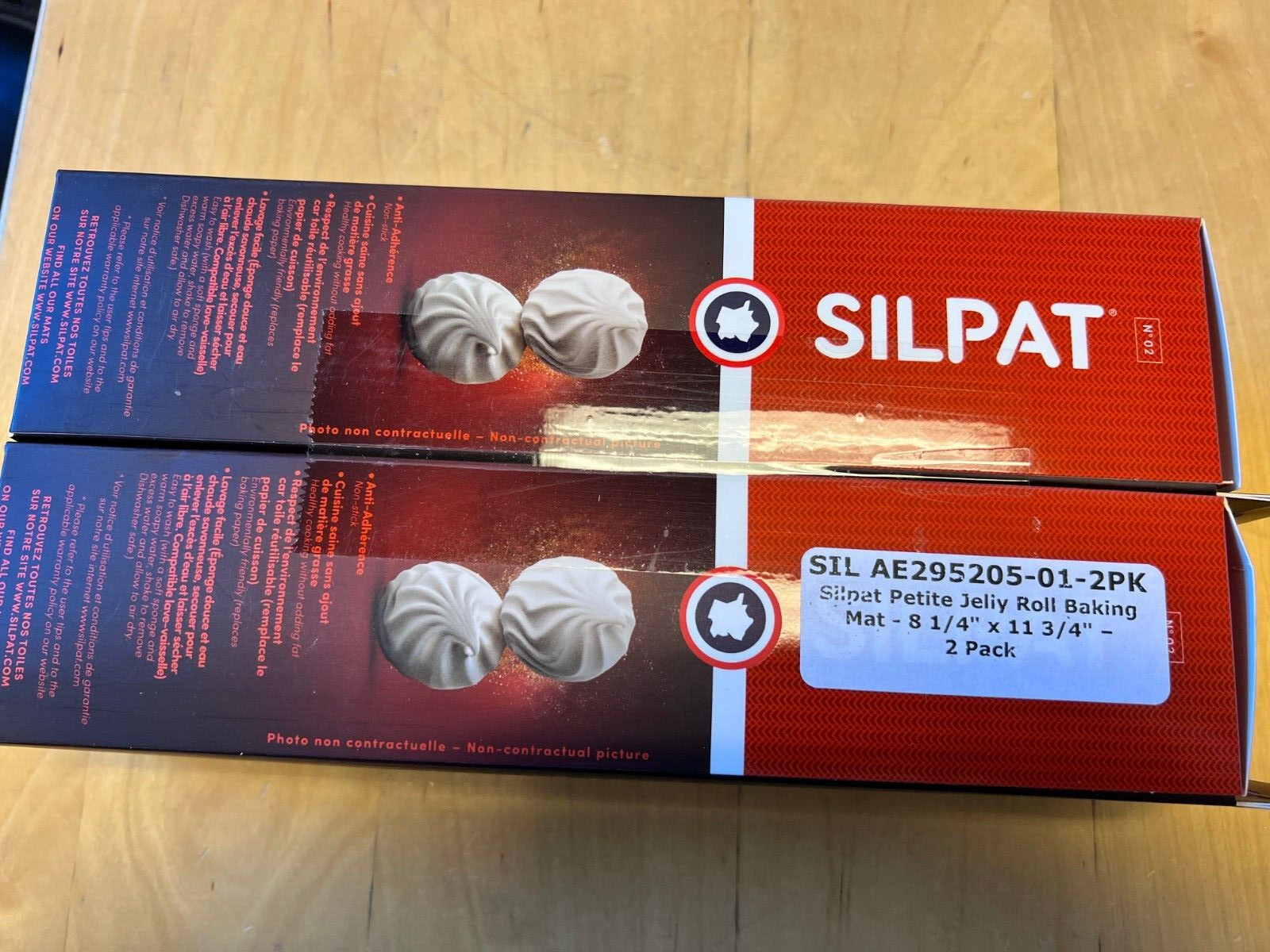 Silpat Quarter size (Jelly Roll) Baking Mat 8 1/4″ x 11 3/4″ AE295205 (2 mats)