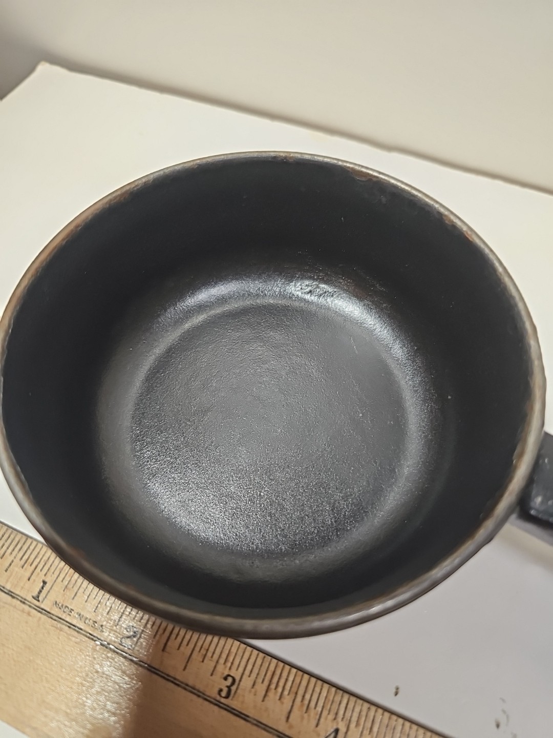 Staub Cast Iron Mini Cheese Fondue Pot-Matte Black 4.5” Diameter – Used