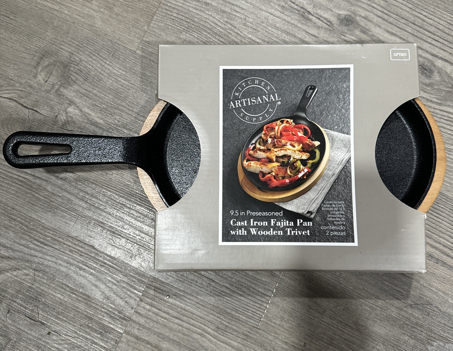 NEW Cast Iron Oval Fajita Skillet Pan Set w/ Wood Trivet Base