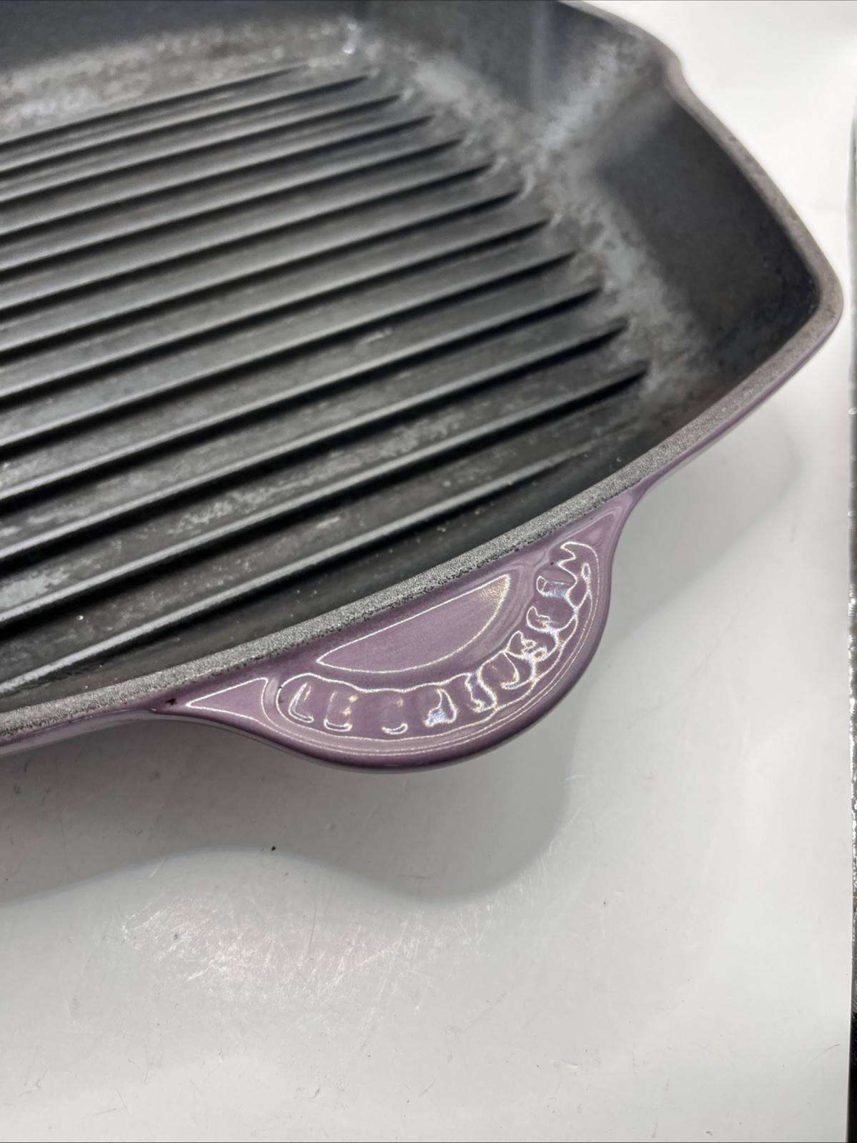 Le Creuset Signature Cast Iron Violet Purple Square Skillet Grill Pan Used