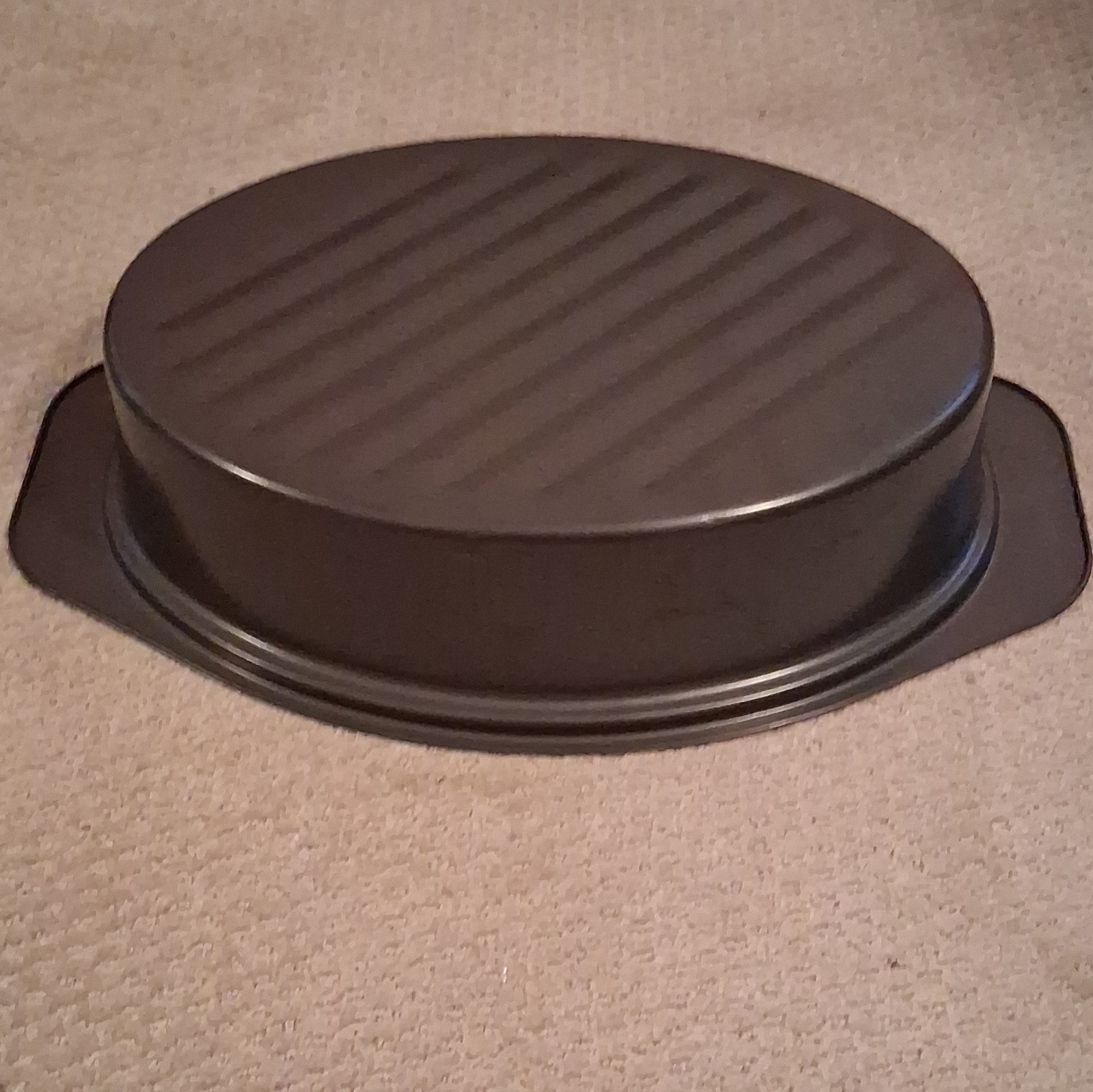 2-Piece Oval Nonstick Ridged Grill Pan Set Black Side Handles, 500°F