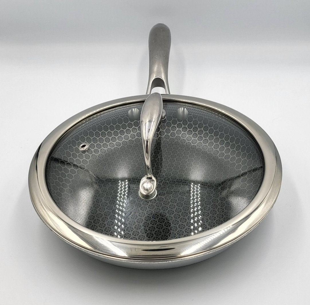 HexClad 8″ FRYING PAN with LID 8-Inch 8 Hybrid Non-Stick – Used Good Condition
