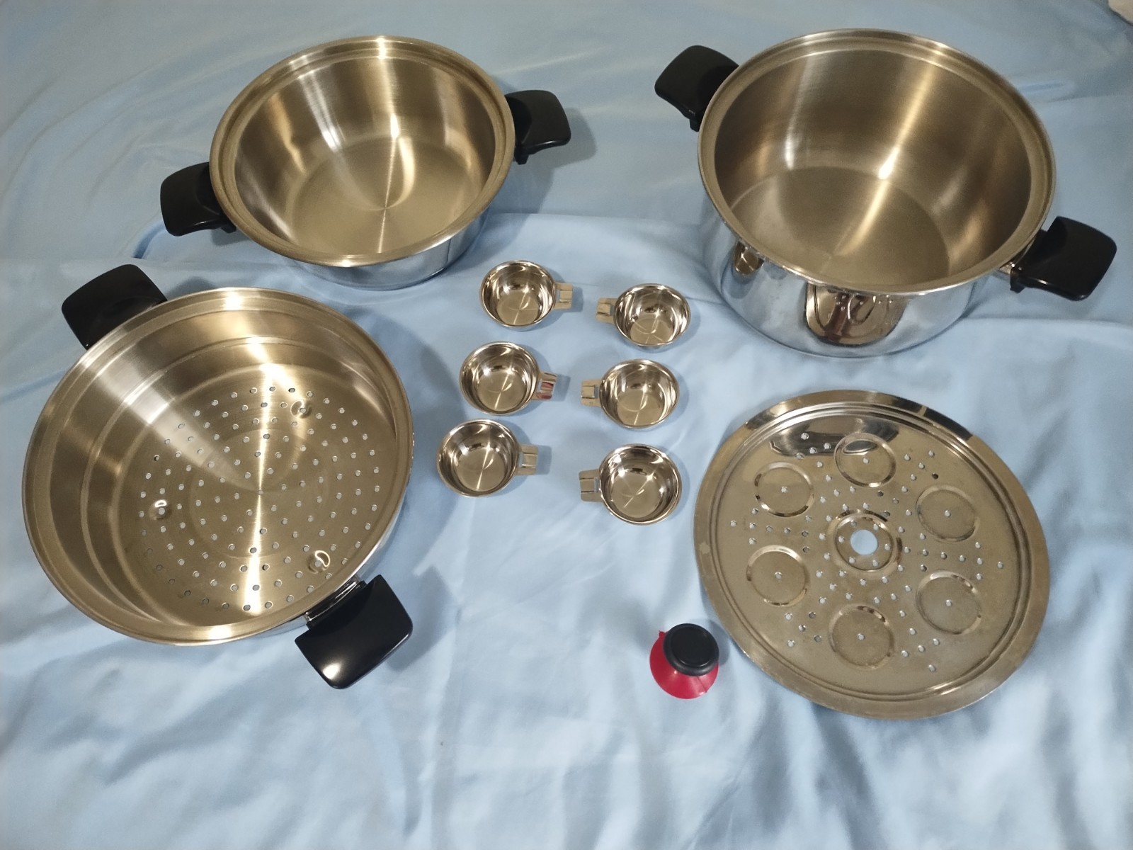 CookWorld T304 Stainless Steel 8 QT Stock Pot Set W/ 4QT Steamer & Egg Poacher