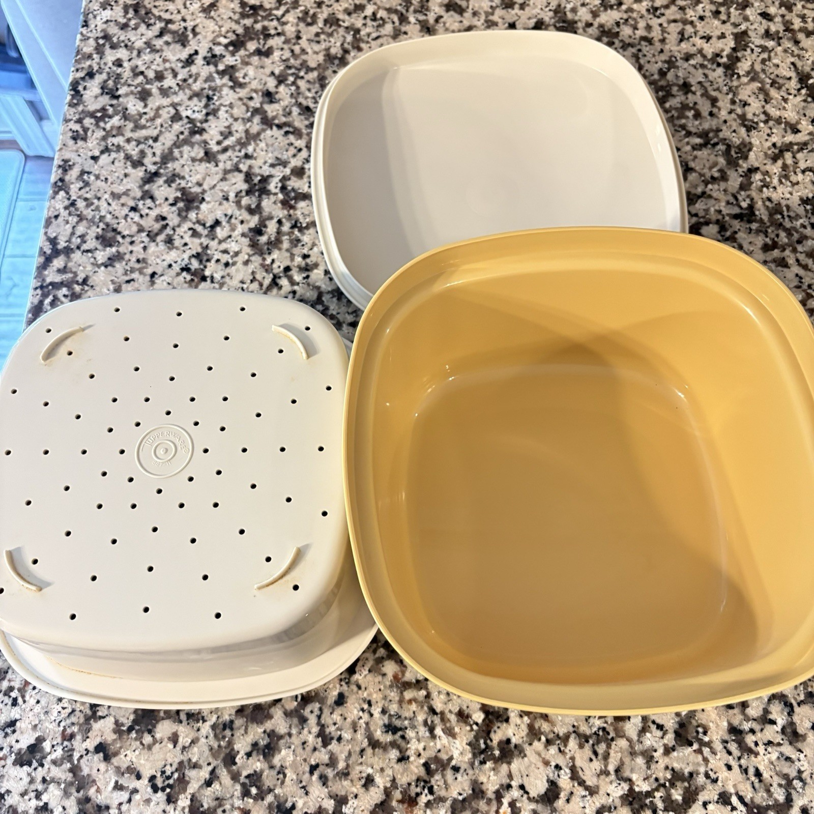 Vintage Tupperware 888-12 Square Microwave Steamer Set Harvest Gold NOS