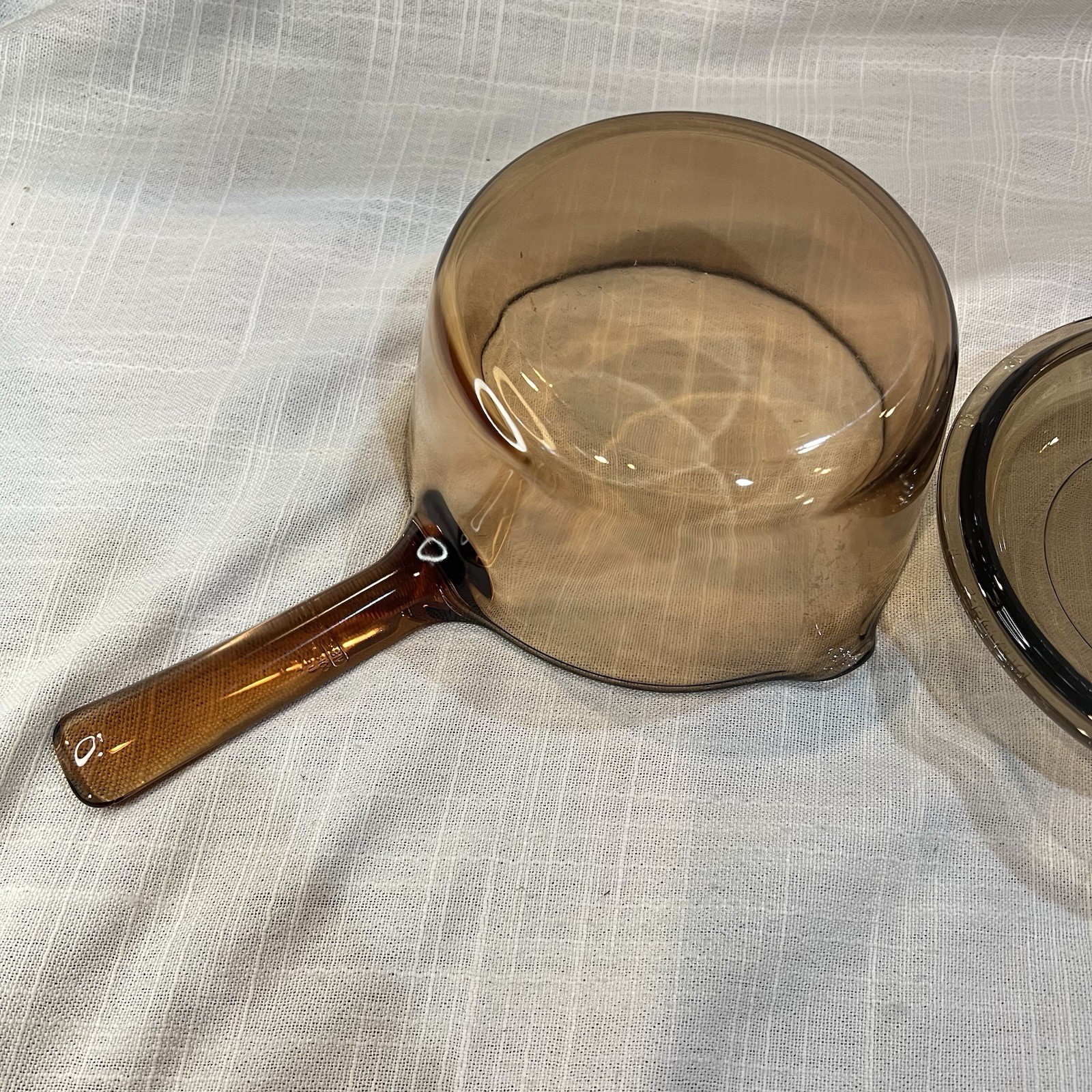 Visions Corning 1L Amber Glass Saucepan Pot Pyrex Lid w/ Pour Spout V1C Vintage
