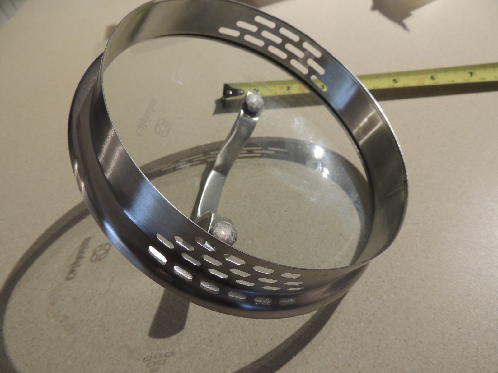2x Calphalon STRAINER Saucepan lids. Pan diameter 5-1/4″ and 6-1/4″, unused.