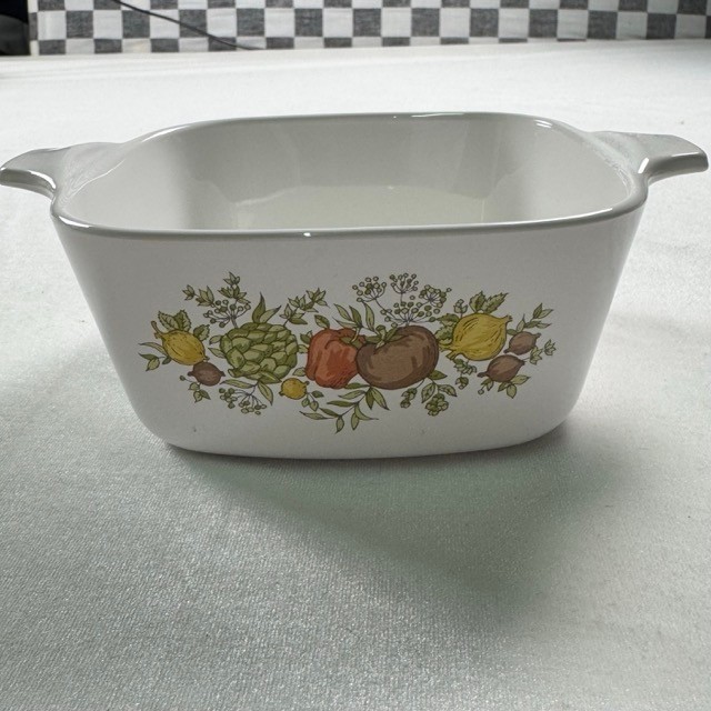 Corning Ware Spice O Life P-43-B Petite Casserole Dish 2 3/4 Cup Vintage White