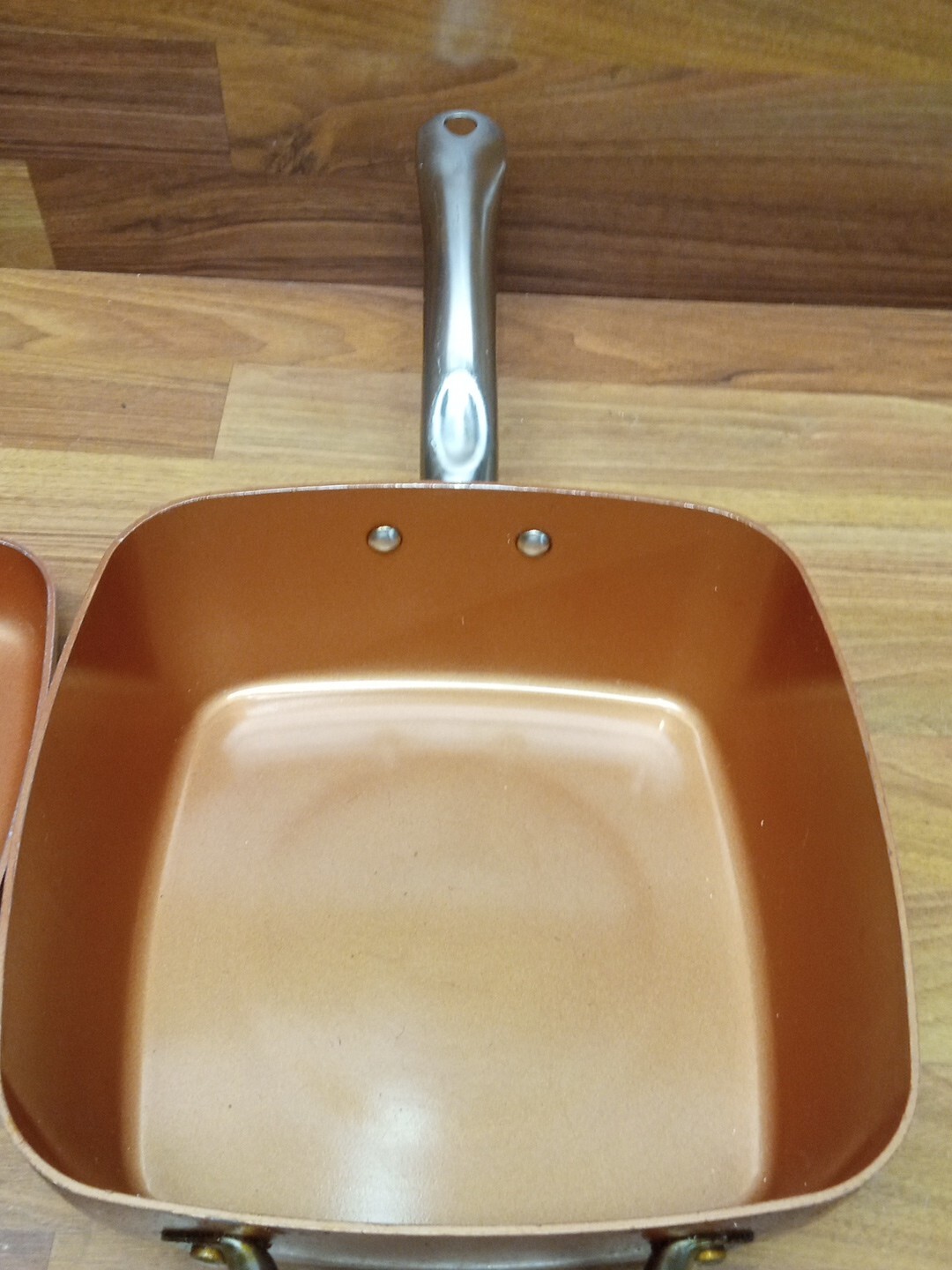 Copper Chef 2 Square 9.5″ Fry Pans, 1 Lid, Cookbook, 2 Knives, Fry Basket LOT