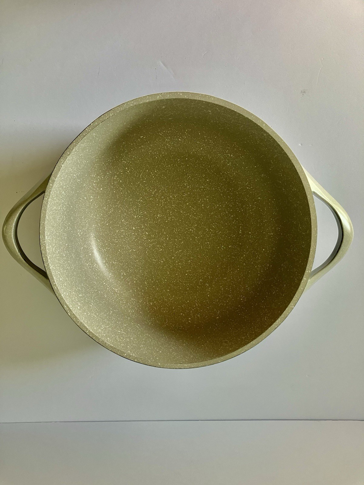 Masterclass Premium Cookware Collection 9.5″ Casserole Pot 4.3 qt Light Greige