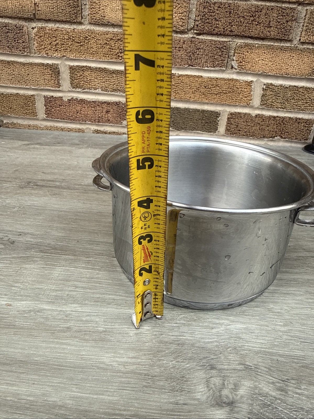 tramontina inox stainless pot brazil 2qt, Multi-ply Base. Induction Ready No Lid