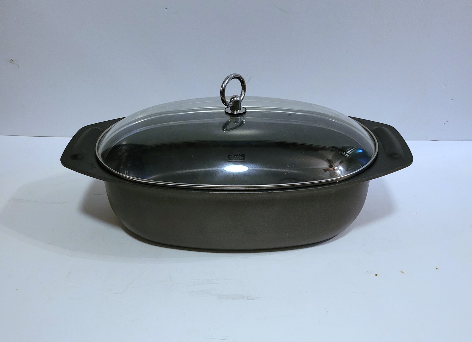 Fissler Stainless Steel Cast Aluminum Oval Roaster Roasting Pan With Lid