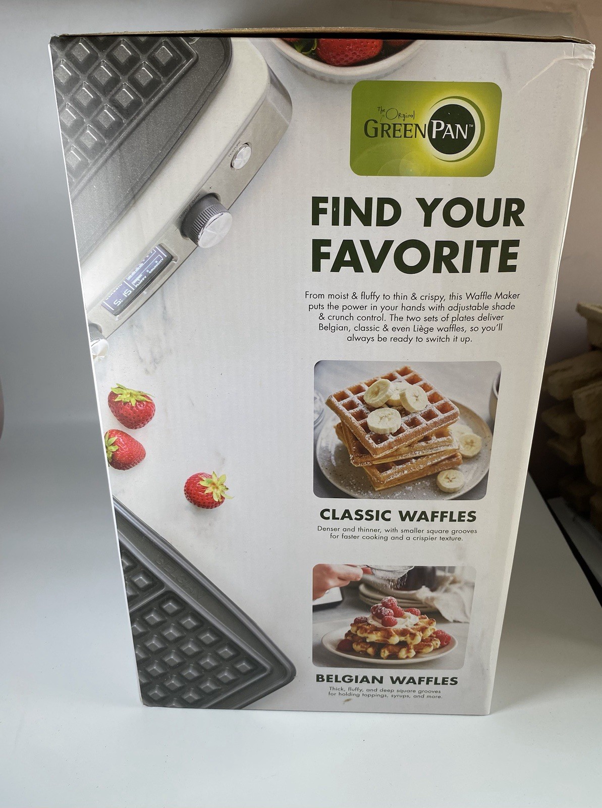 GreenPan CERAMIC NONSTICK 4-SQUARE WAFFLE MAKER – Retails $430 – NEW & UNUSED