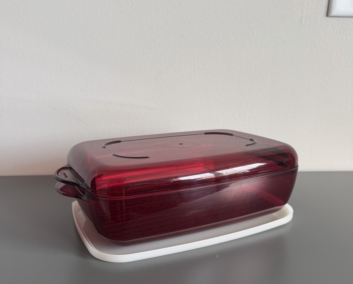 Tupperware Vintage Microwave Rectangle 1.7L Cooker Steamer Cranberry Red 4 Piece