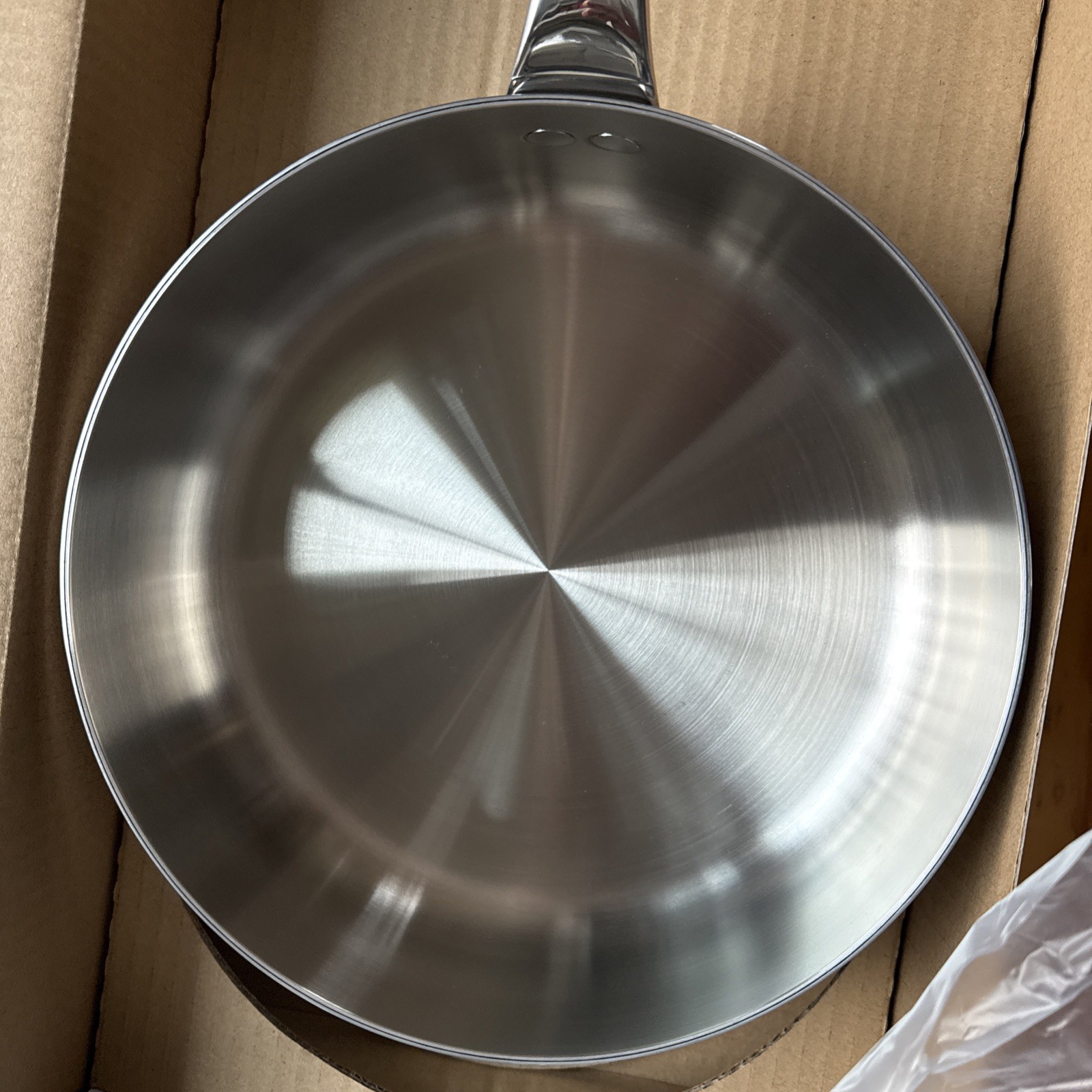 New $190 Crate & Barrel EvenCook Core 3.25 Qt. Stainless Steel Saute Pan w/ Lid