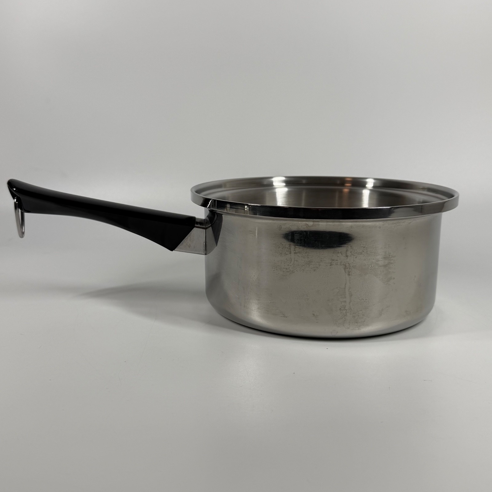 VTG 8” Amway Queen Stainless 1.5 Qt Saute Pan & 2.5 Qt Sauce Pan Set w/ Lid