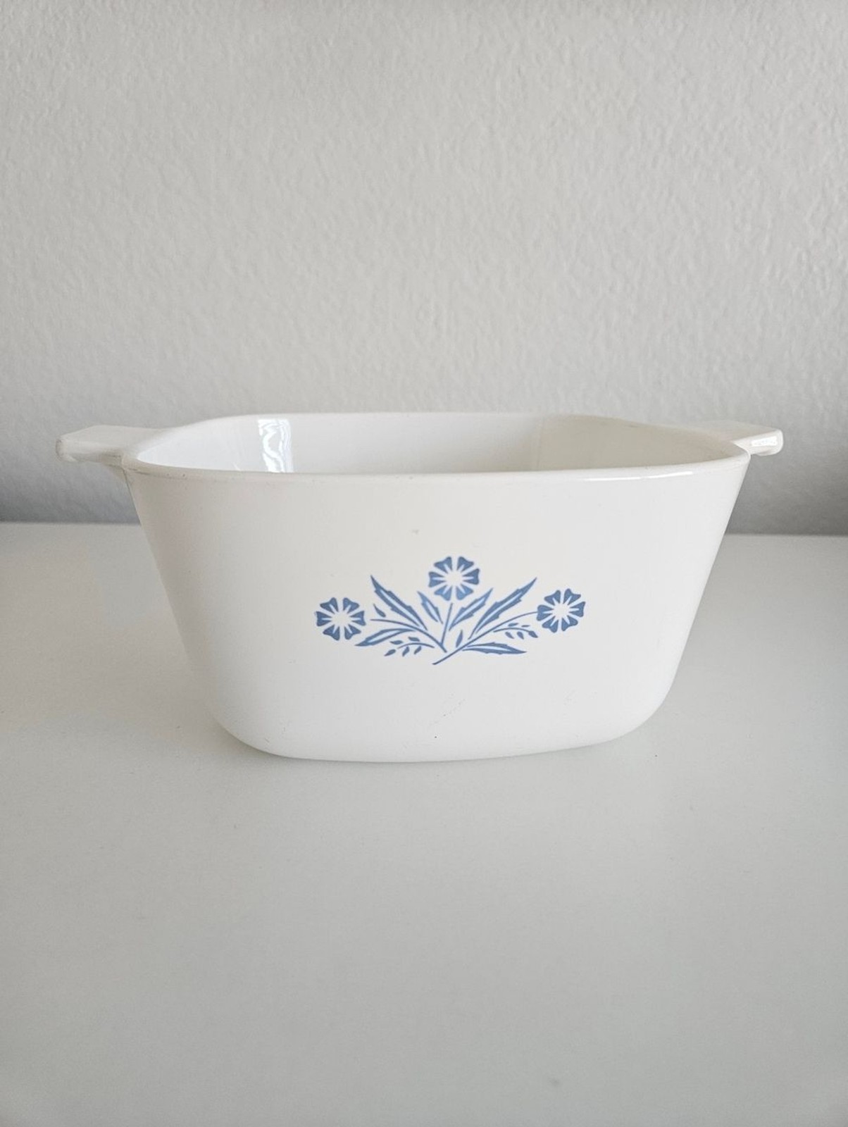 Corning Ware Cornflower Made In USA 70s 80s Flower Pryoceram Cookware Blue