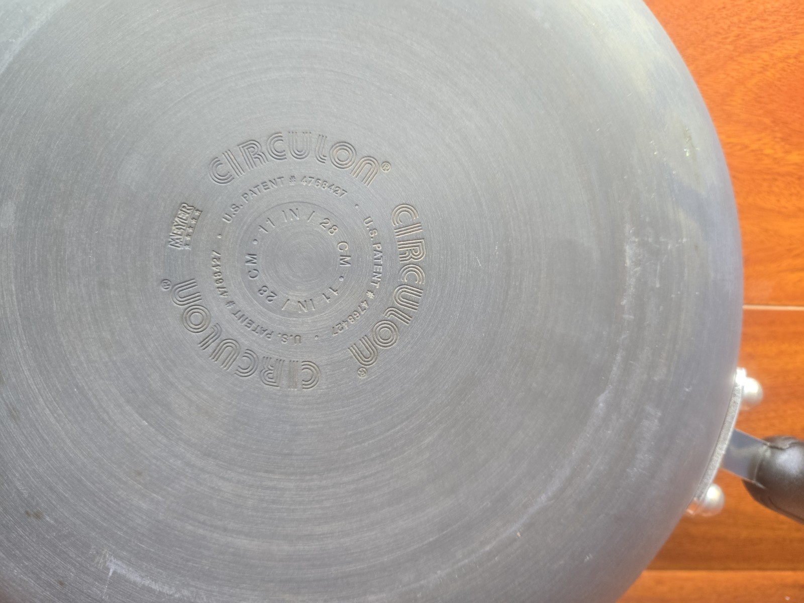 Circulon Nonstick Pan 11″ Skillet Hard Anodized Concentric Circular Ridges