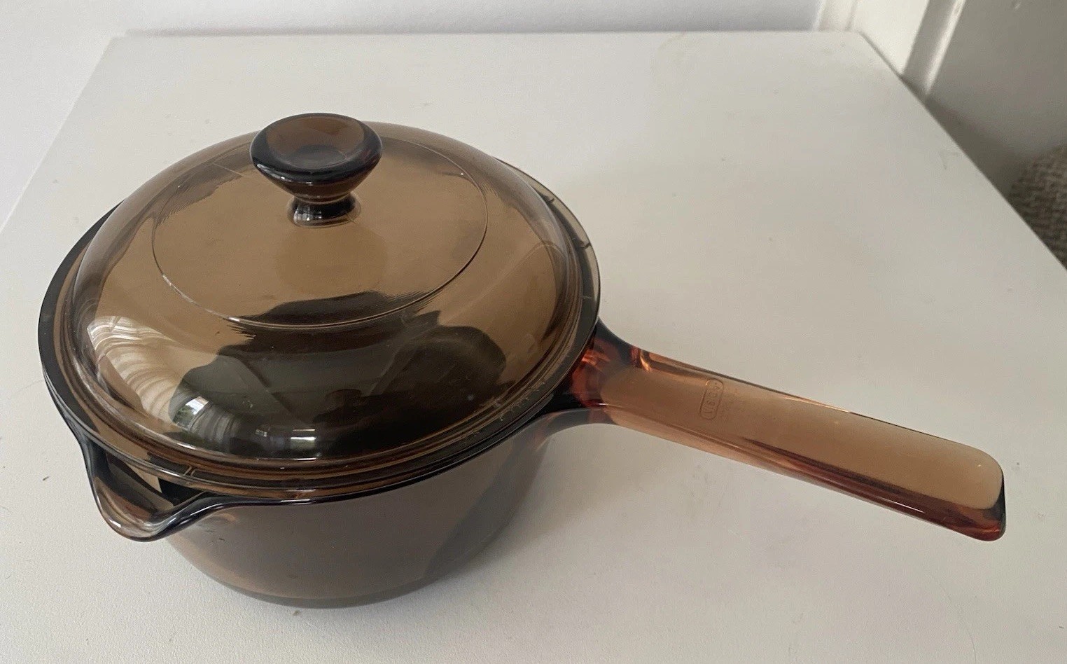 Corning Amber Vision Ware 1 Liter Saucepan With Lid Pour Spout Vintage USA