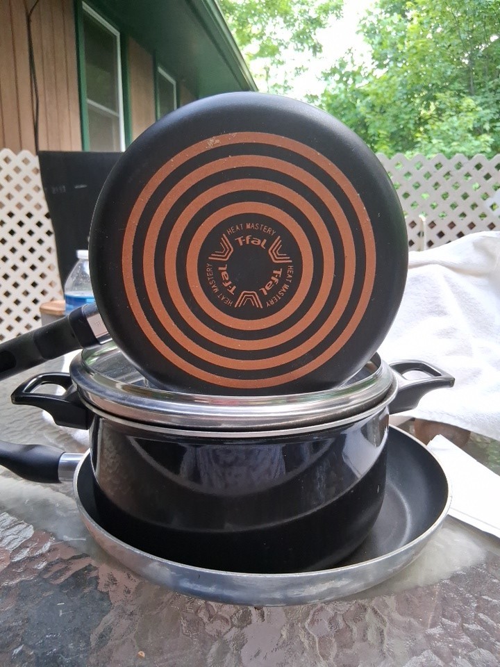 T-Fal Non-Stick 3 Pieces Not A Set, Fry Pan 12″, Dutch Oven W/lid A 10 Cup Sauce
