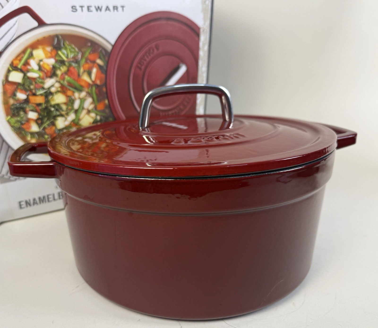 Martha Stewart Collector’s ENAMELED CAST IRON 6 Qt Round Casserole Dark Red EUC