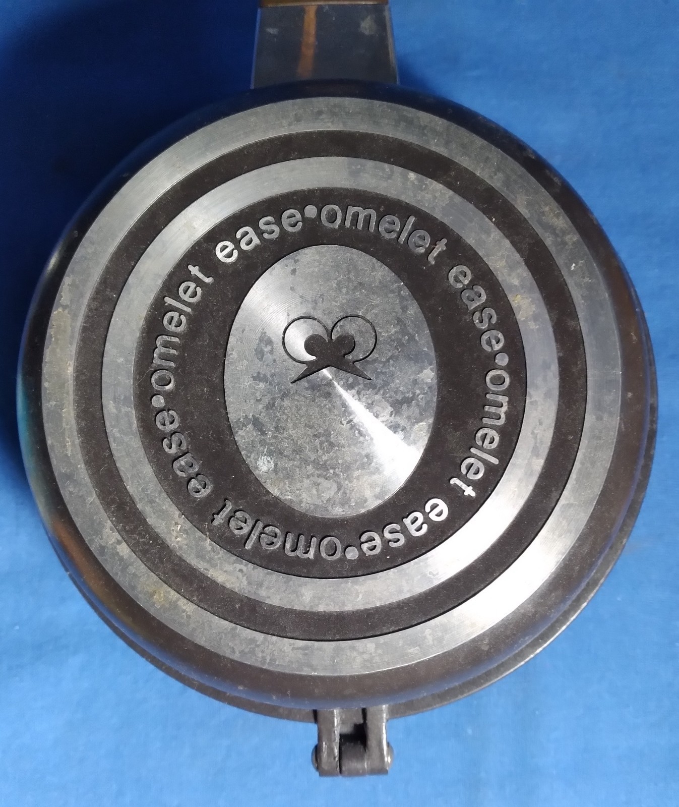 Joie Jo!e Omelet Ease Pan Nonstick Breakfast Skillet Pan Easy Flip Single Serve