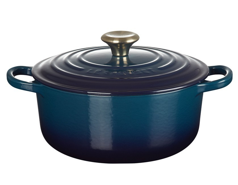 Le Creuset Signature Cocotte 20cm 2.75Qt Agave Black Matte Enamel LightGold Knob