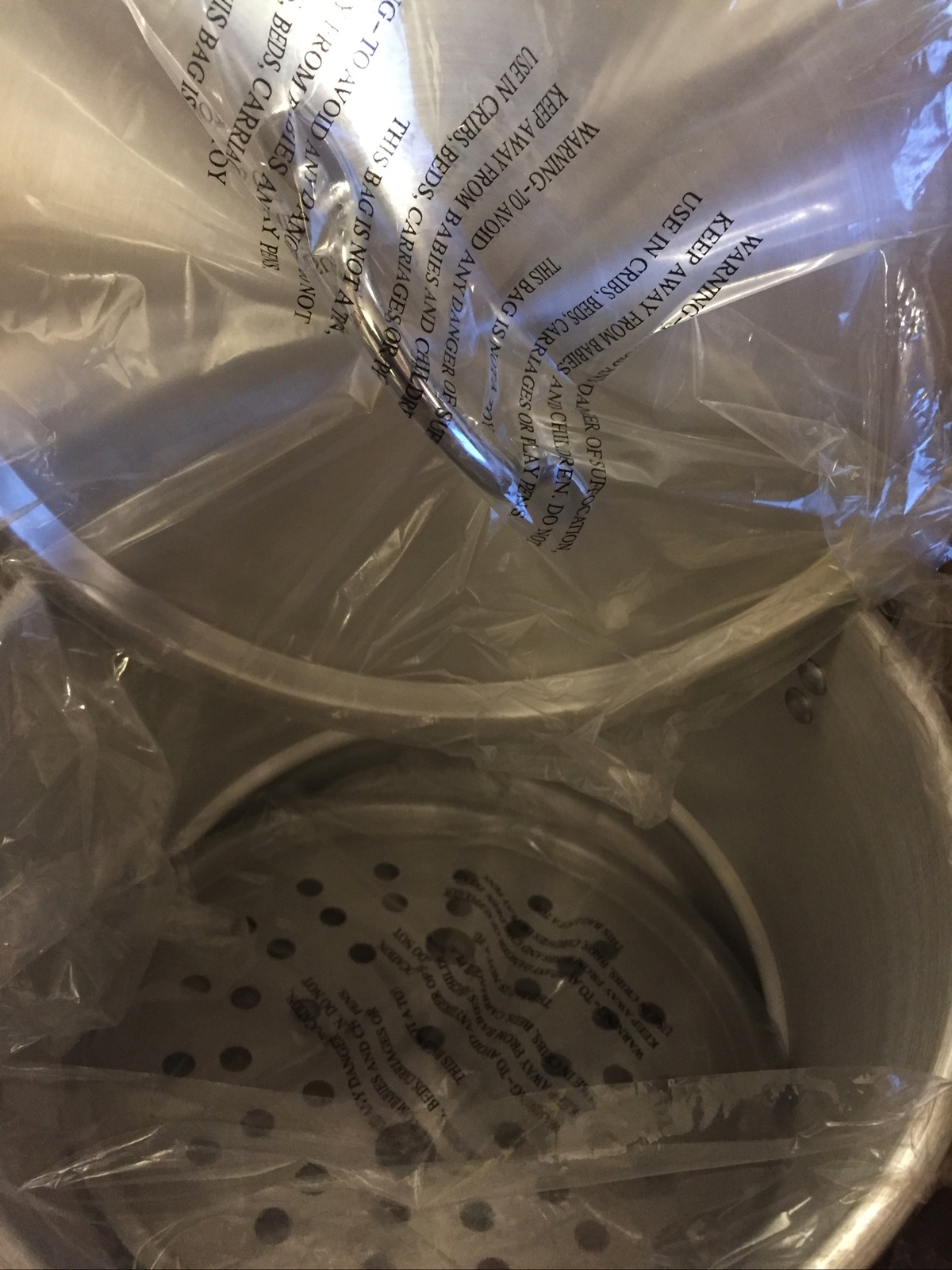 Parini Cookware – 16 + 12 Quart Aluminum Stock Pot with Lid and Steamer Rack Lot