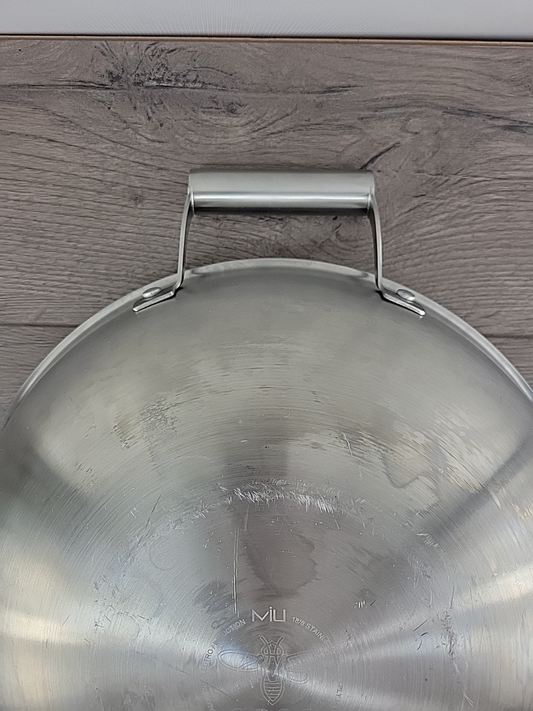 MIU – Wok 13in Tri-Ply Clad Stainless Steel w/ Lid & Spatula | Used