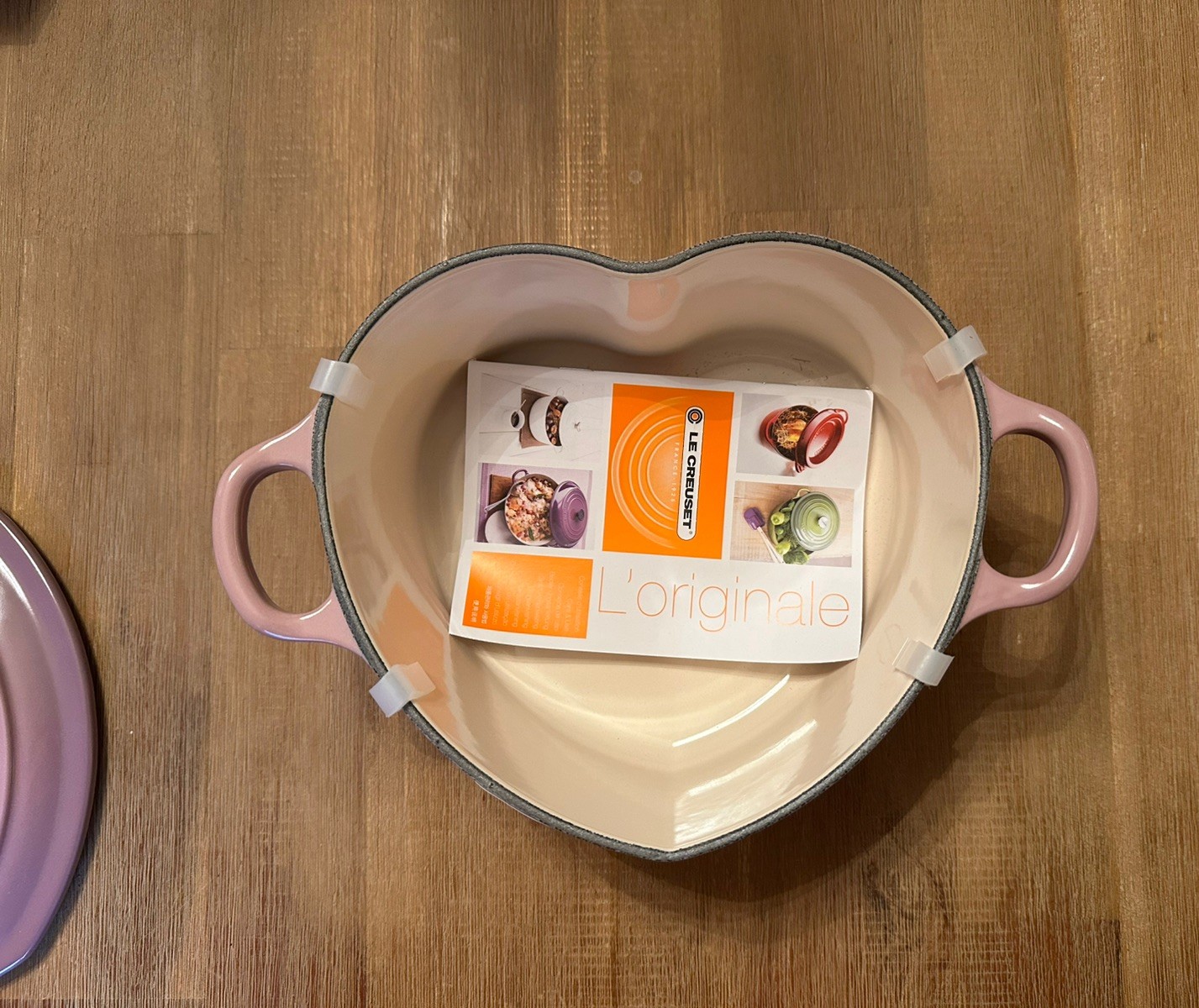 NEW Le Creuset Mauve Pink Traditional Heart Cocotte 20cm 2qt 1.9L
