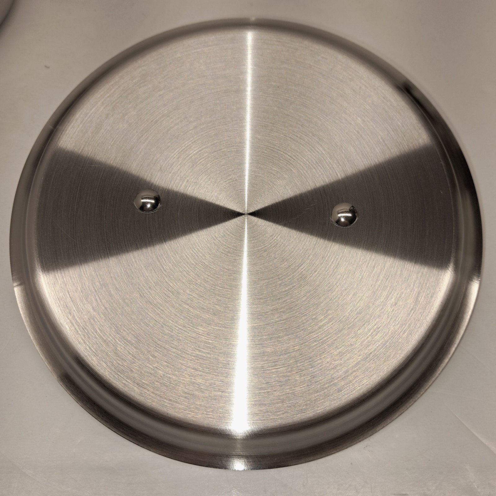 All-Clad D3 Stainless 3 Qt Sauce Pan with Matching Lid – NEVER USED