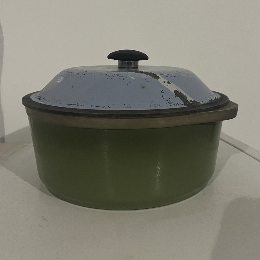 Vintage Club Dutch Oven