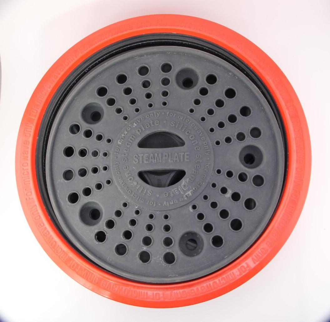 RANGEMATE Red & White Cooker for Microwave Only Silicone Steam Plates