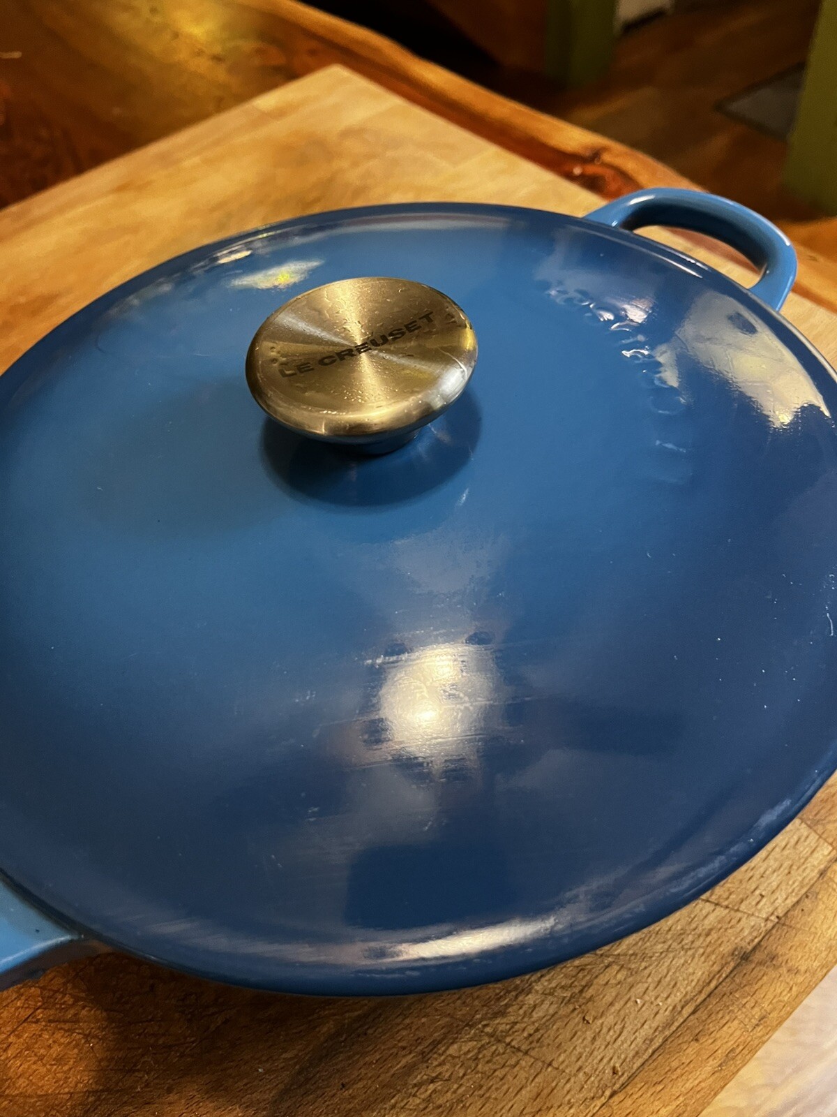 Le Creuset-Blue-22cm 8.7in 2.6L-Caribbean Blue-Cast Iron-NEW-no Box