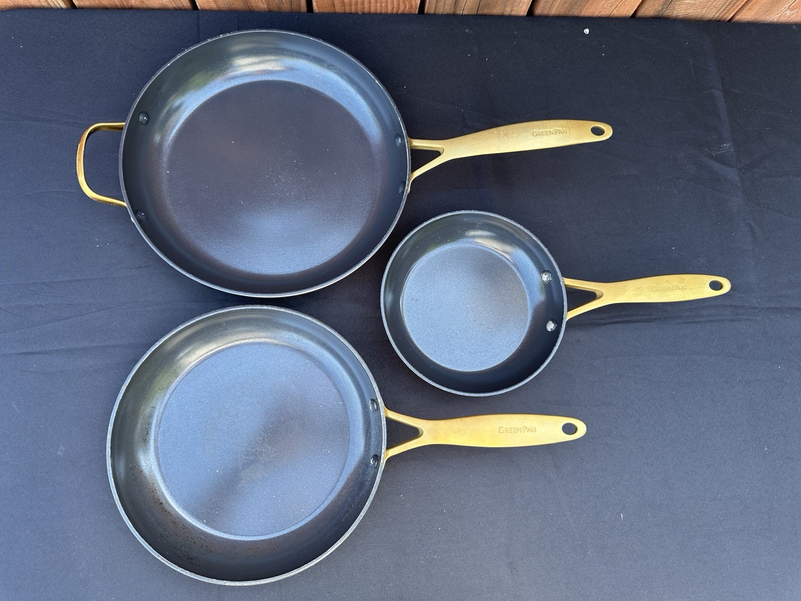 GreenPan Jewel Pro Ceramic Nonstick 3-Piece Fry Pan Set- USED