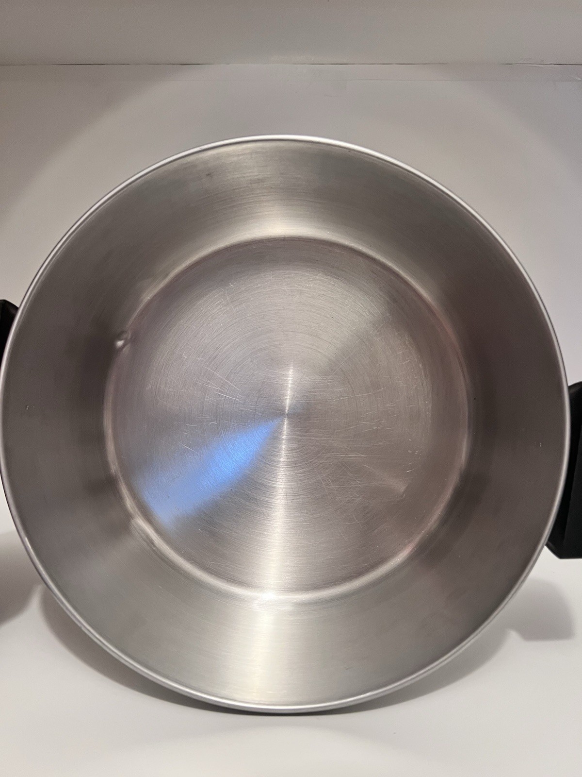 Vintage 1801 Revere Ware 4.5 Quart 4.5 Liter Stock Pot No Lid Small Dent