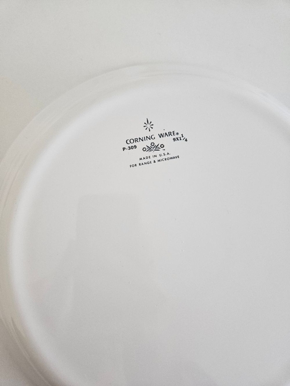 Corning Ware Cornflower Made In USA 70s 80s Flower Pryoceram Cookware Blue